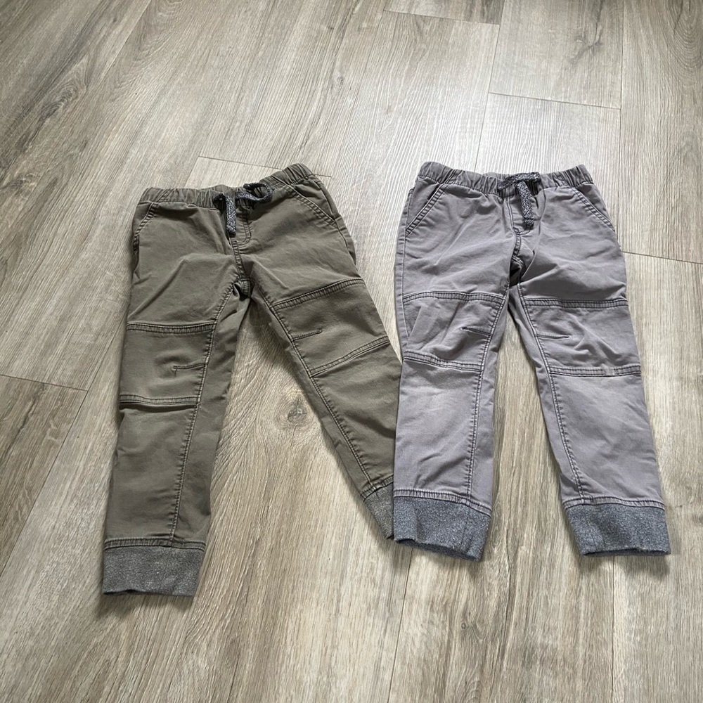 2 Pairs 4T Cat & Jack Jogger Pants